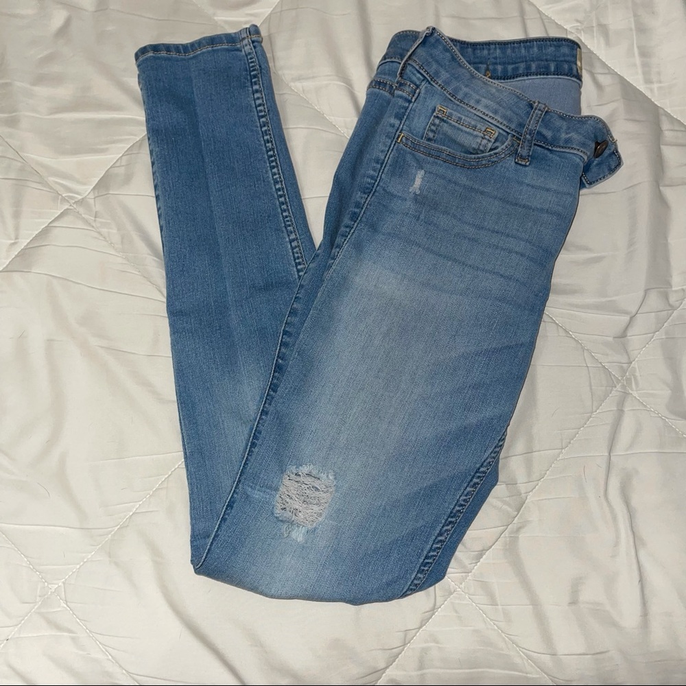 Hollister Super Skinny Jeans